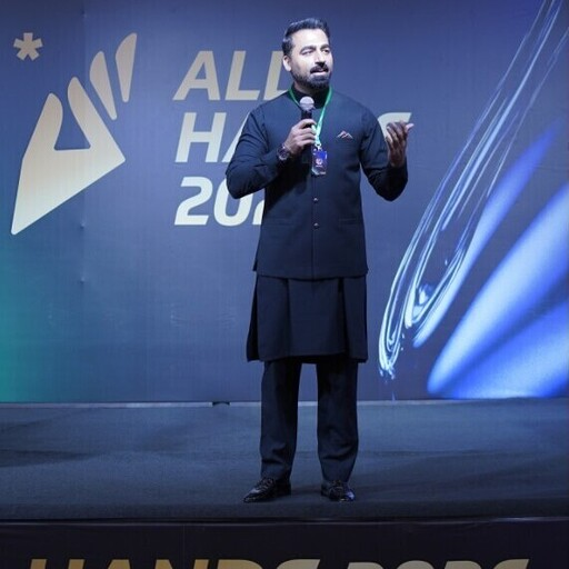 Sohail Iqbal, Head of HR